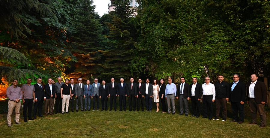 Bursa Tahkimde Güçlü