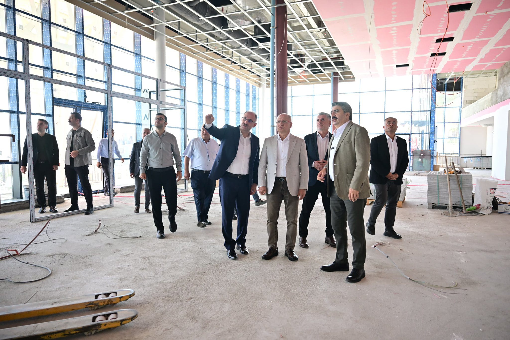 AK Parti'den Spor Yatırımı İncelemesi