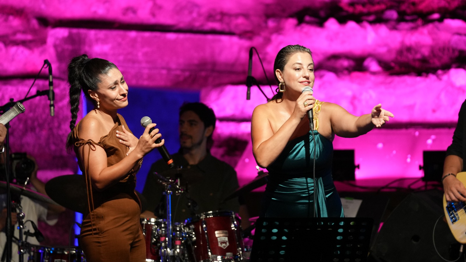 İznik Roma Tiyatrosu'nda Müzik Ziyafeti